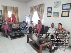 Polsek Minas Sampaikan Pesan Pemilu Damai dalam Silaturahmi Kamtibmas Sambut Pilkada 2024