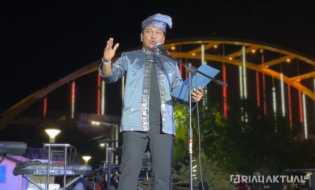 Kapolda Riau Bacakan Puisi di Rumah Tuan Kadi, Wako Agung Sebut Hadiah Hari Jadi Pekanbaru