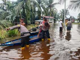 Banjir Rendam 167 KK di Dua Dusun Kabupaten Rokan Hilir