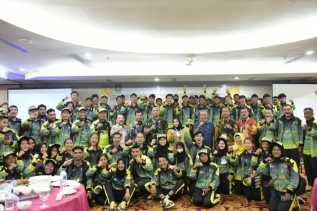 Bupati Kasmarni Lepas 464 Atlet Bengkalis Berlaga di Porprov ke-X Riau