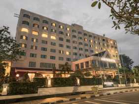 Pergantian Tahun dari 2023 ke 2024 Bersama Aryaduta Hotel Pekanbaru