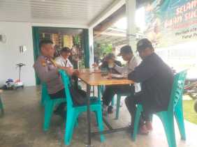 Polsek Mandau Edukasi Warga Desa Balai Makam Lewat Giat 'Ngopi Bersama'