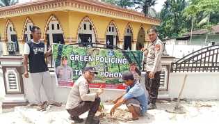 Polri Peduli Lingkungan, Polsek Rimba Melintang Green Policing dengan Tanam Pohon