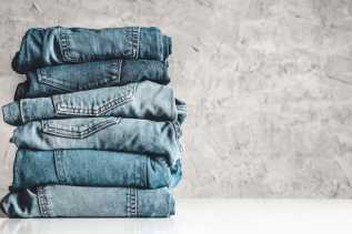 Ini 3 Cara Mudah Merawat Celana Jeans agar Awet