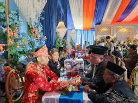 Diikuti 71 Pasang Pengantin, Nikah Massal Gratis Pemko Pekanbaru Pecahkan Rekor Muri