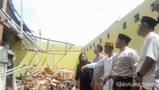 Cerita Korban Puting Beliung di Pekanbaru: Ada Suara Gemuruh Saat Kejadian