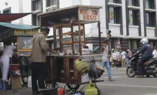 Apakah Bakso Gerobak Perlu Punya Sertifikasi Halal?