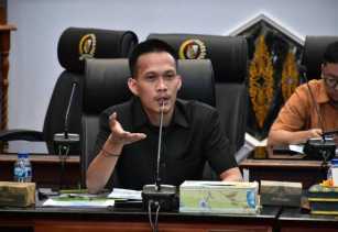 DPRD Pekanbaru Desak Disdik Bantu Siswa Tak Lolos ke Sekolah Negeri