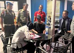 Lagi, 12 Warga Pekanbaru Ditangkap dan Didenda Gakkum DLHK Usai Kedapatan Buang Sampah Sembarangan