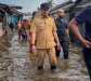 Tinjau Banjir Akibat Luapan Sungai Siak, Walikota Pekanbaru Siapkan Langkah Darurat