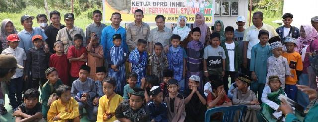 Dinkes Kabupaten Indragiri Hilir Gelar Sunatan Massal di Kotabaru