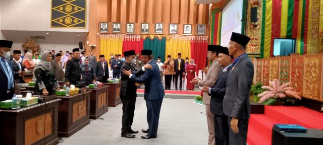 DPRD Gelar Paripurna Pengucapan Sumpah dan Janji Muhammad Sabarudi Sebagai Ketua DPRD Pekanbaru