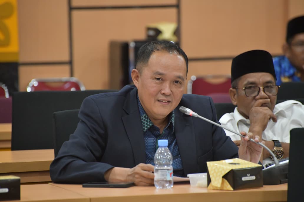 Banggar DPRD Riau Rapat dengan TAPD Bahas KUA-PPAS 2026