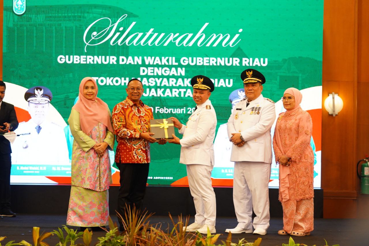 Presiden Prabowo Lantik Abdul Wahid - SF Hariyanto Jadi Gubernur dan Wakil Gubernur Riau