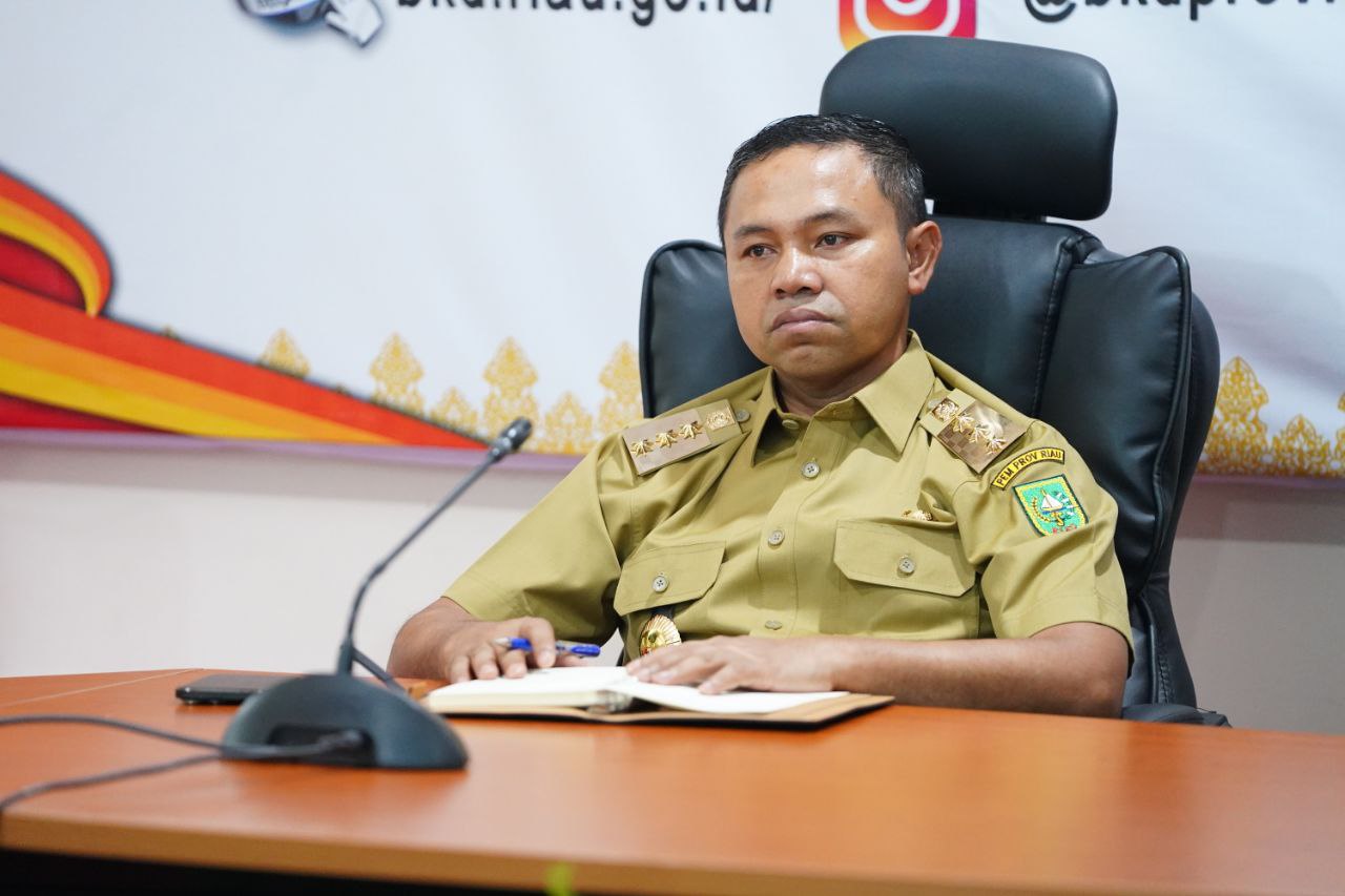 Gubri Abdul Wahid dan Wagubri SF Hariyanto Kunjungi BKD Riau, Ini Pembahasannya