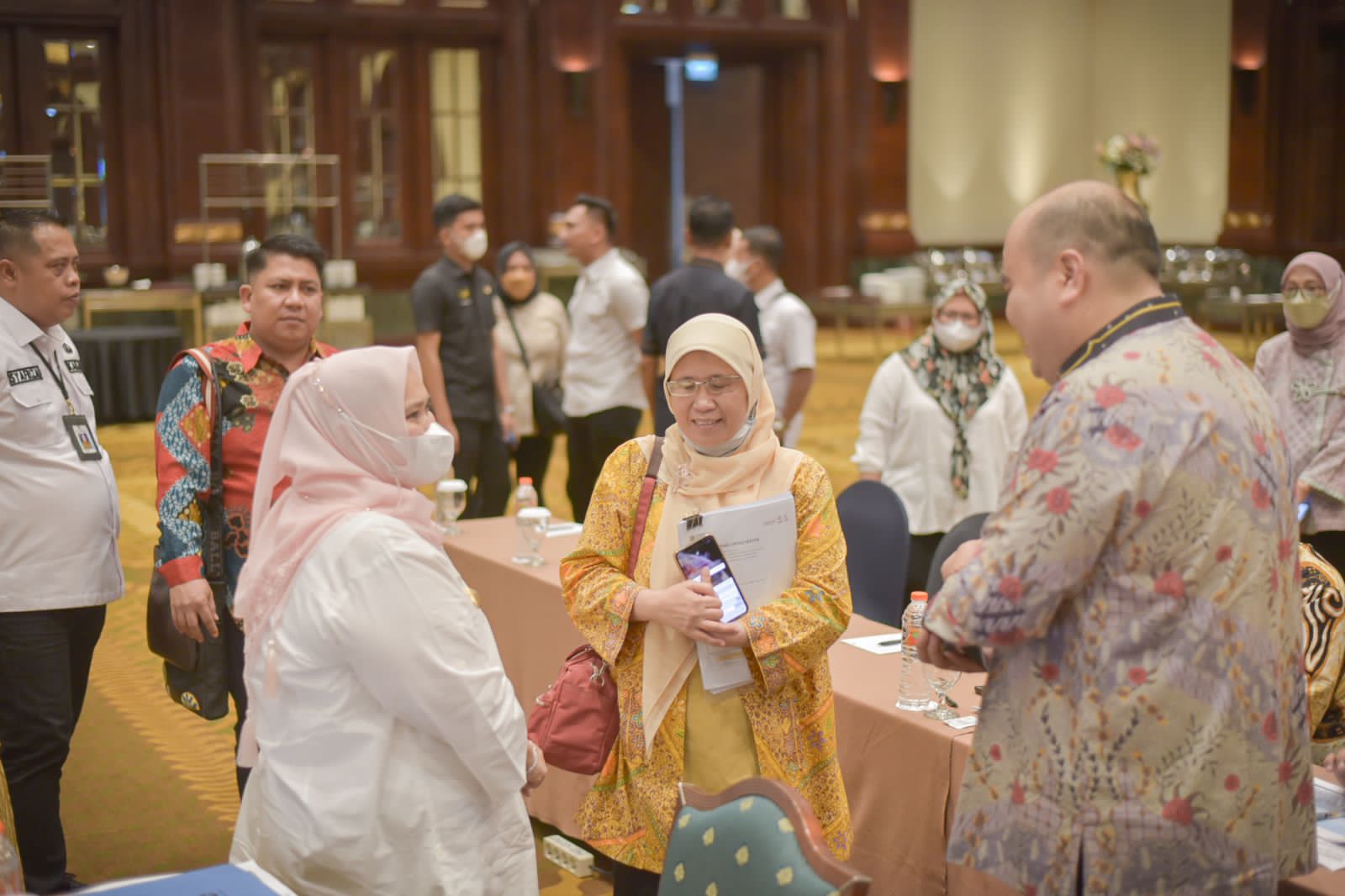 Hadiri Rapat Lintas Sektoral, Bupati Kasmarni Sampaikan RDTR Pulau Rupat Ke Kementerian ATR/BPN. 