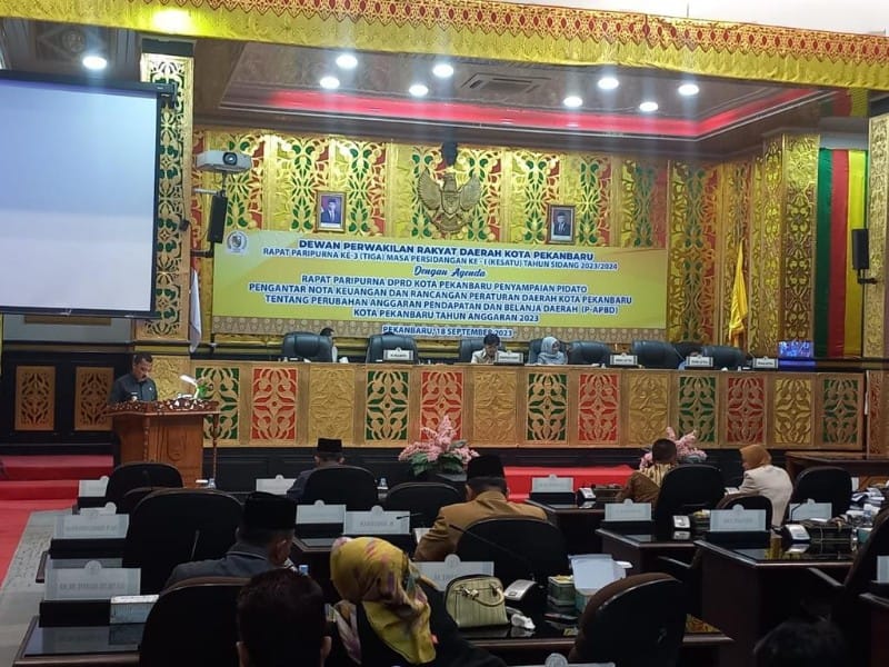 Pidato Pengantar Ranperda APBD Perubahan 2023 oleh Ketua DPRD Pekanbaru Sabarudi